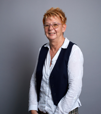 Tracey Abbott, -Commercial-Bookkeeper